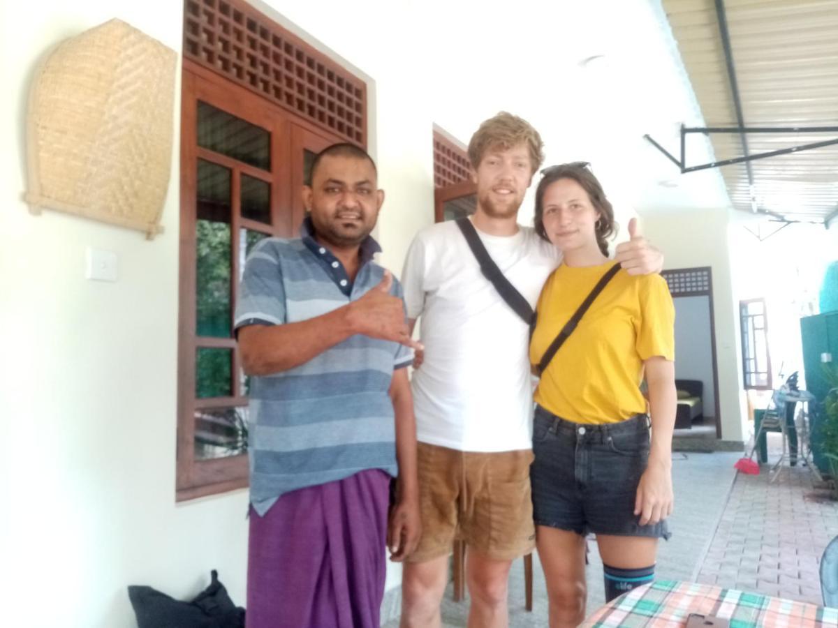 Dinimuthu Rest Inn Wellawaya Exteriör bild